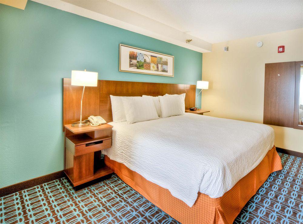 Fairfield Inn & Suites Raleigh Crabtree Valley Eksteriør bilde