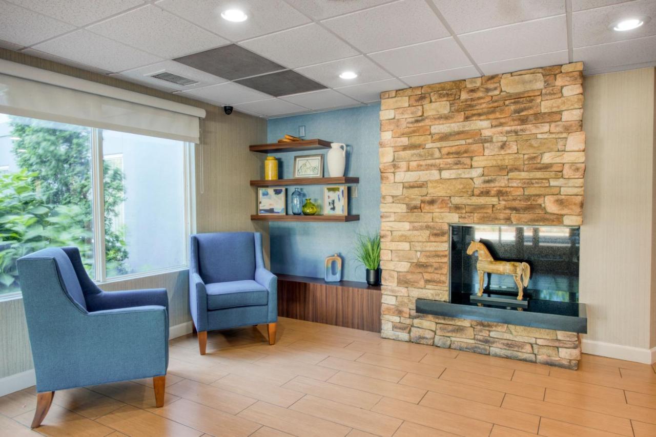 Fairfield Inn & Suites Raleigh Crabtree Valley Eksteriør bilde
